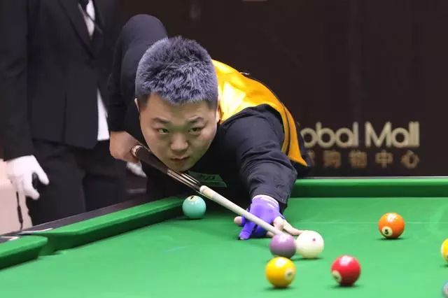 石宇奇直落 石宇奇直落