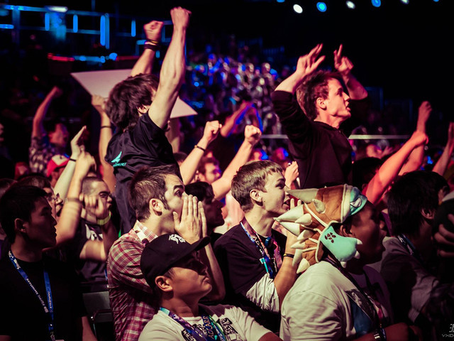 端顽强抵抗 端顽强抵抗