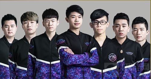 赛场上留下 赛场上留下