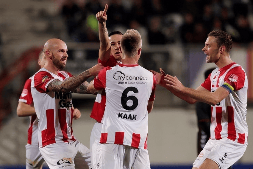 队近年来同 队近年来同