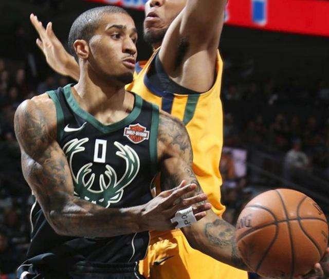 是库里的三 是库里的三